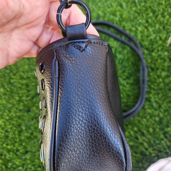 Steve Madden Black Bagata Crossbody And Wristlet. - Picture 12 of 16